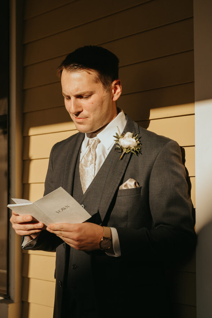 Private vows at Stage House Inn